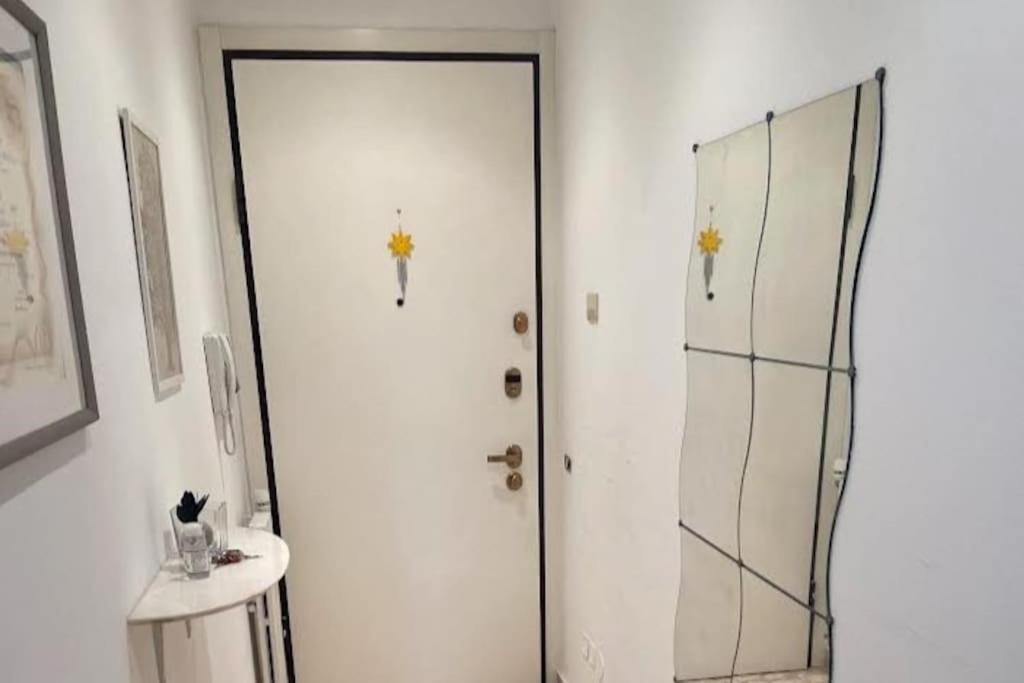 La Casa Di Giada Apartment Peschiera Borromeo Luaran gambar