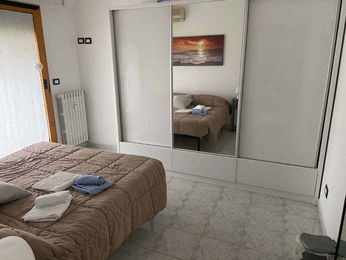 La Casa Di Giada Apartment Peschiera Borromeo Luaran gambar
